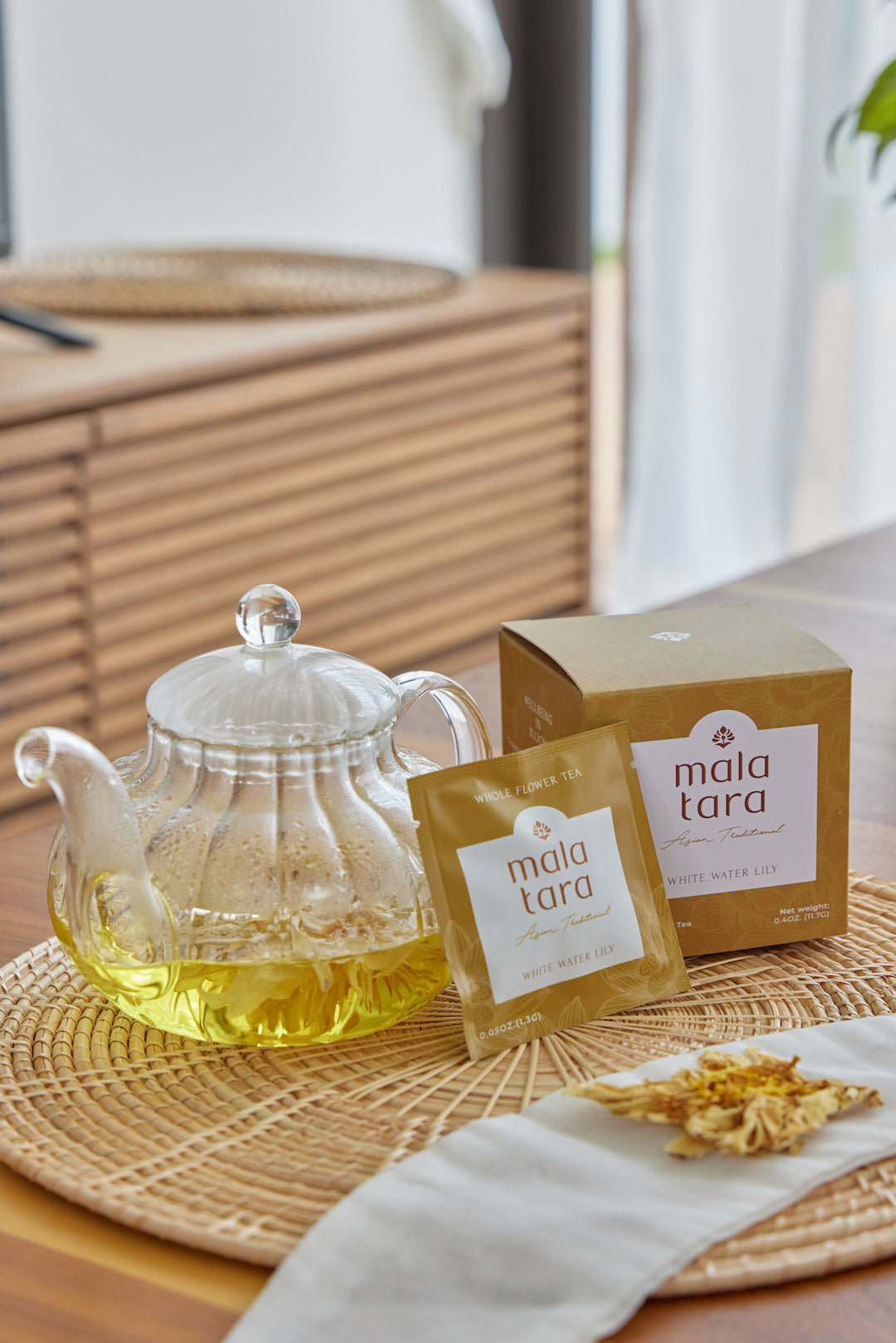 Water Lily Whole Flower Tea Box – Mala Tara